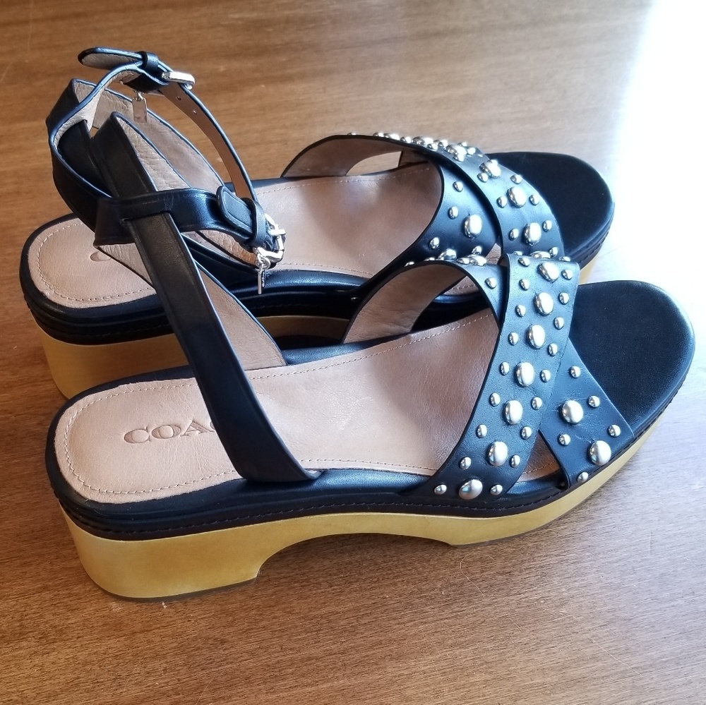 Coach Astor studded criss-cross platform sandal - Picture 3 of 8